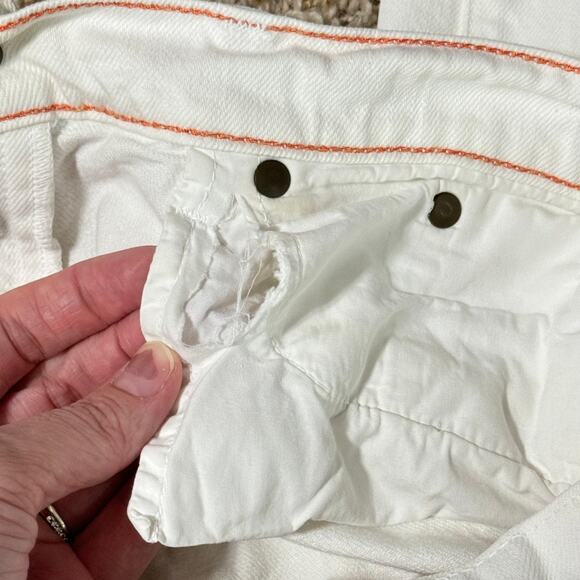 Raleigh Denim Workshop White Rigid Denim Frayed Cropped Low Rise Jeans - Picture 7 of 9